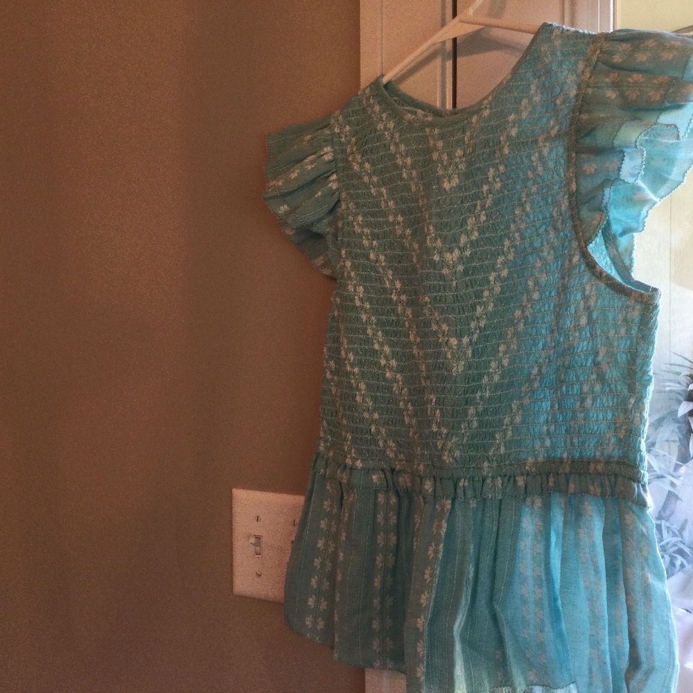 Saylor Laurel top new